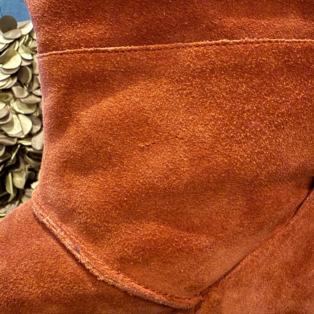 Clarks Drafty Haze Suede Boots - Picture 8 of 14